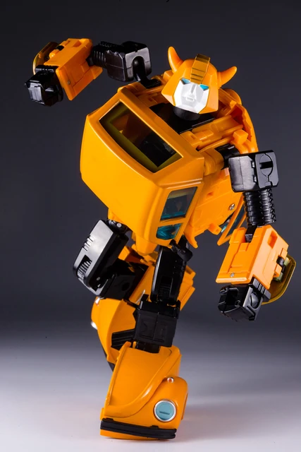 KBB Metal version of the Hornet BEE  Beetle MP21 deformation toy Golden Beetle car model G1 version of the classic reproduction 3