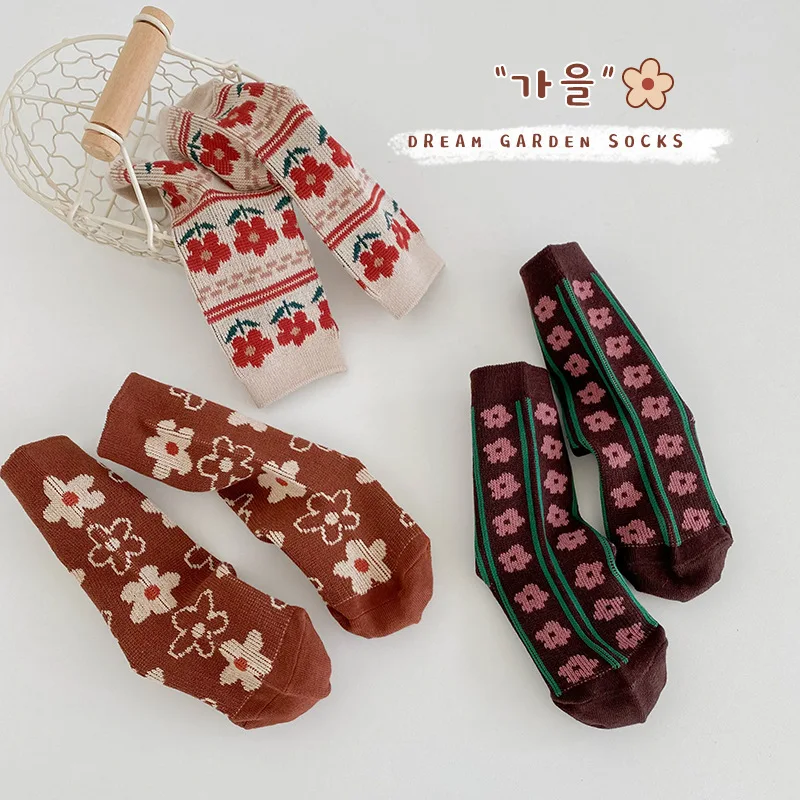 Girls Socks Kids 3-12T Baby Warm Cotton Socks Calf Length Spring Autumn Vintage Pattern Flowers Socks For Children
