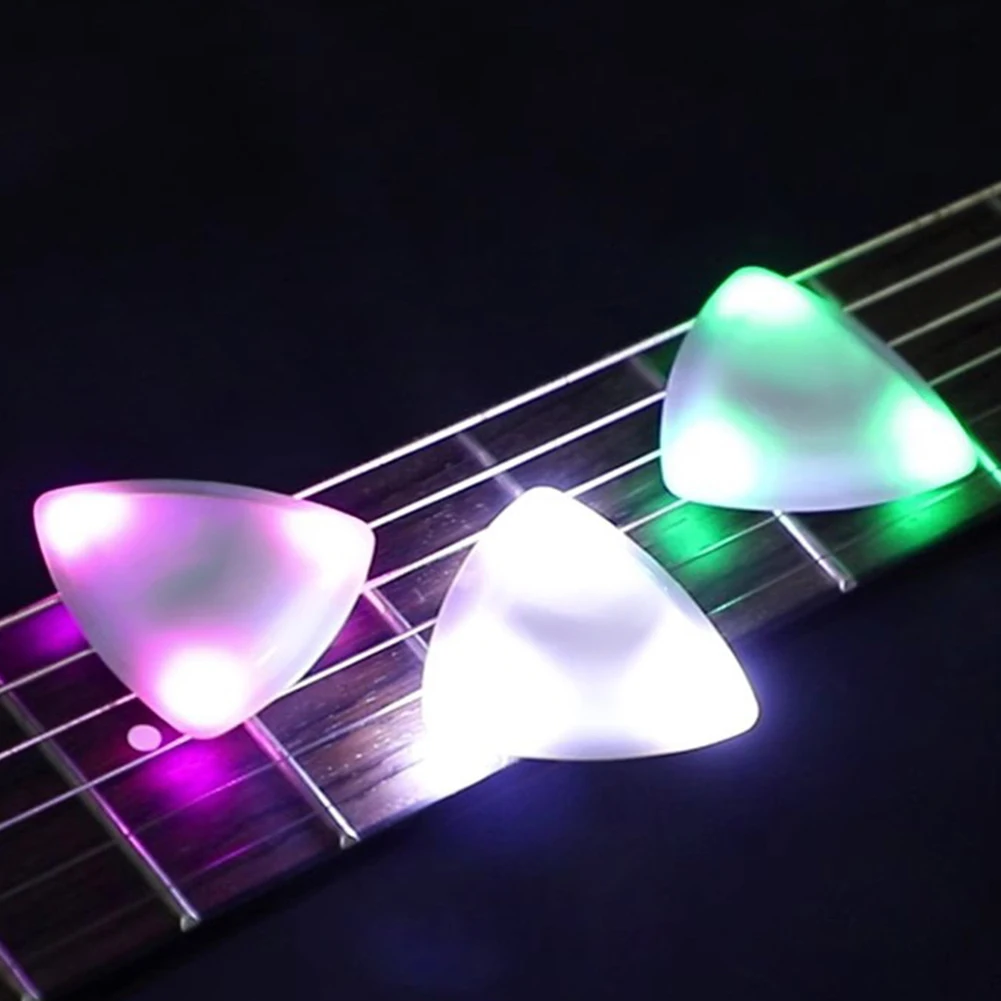 2/3PCS Guitar Touch Luminous Pick Musical Stringed Instrument Glowing Plectrum LED Glowing Guitar Pick for Bass Guitarists