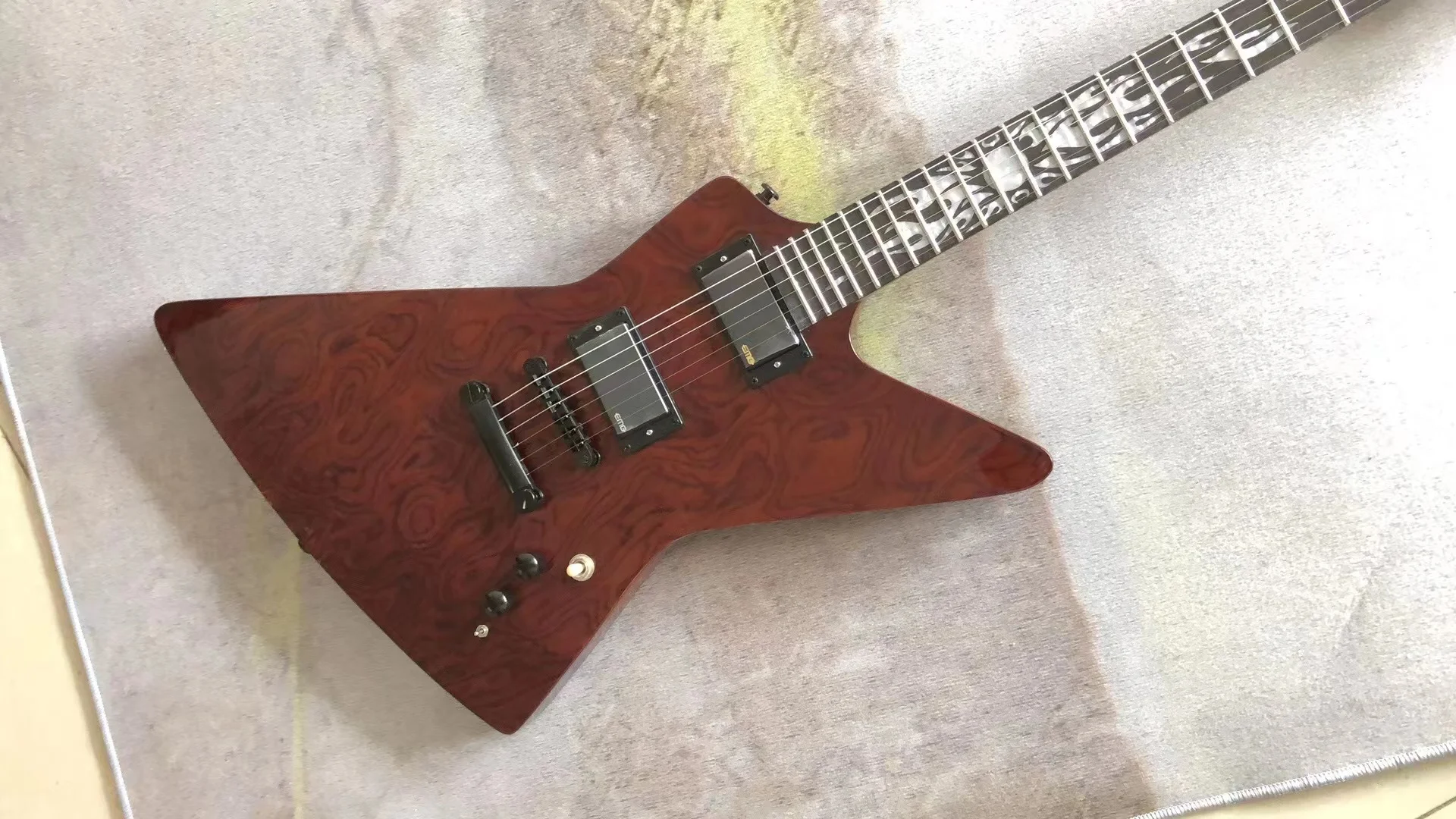 Explorer Electric Guitar Rare Heavy Metallic James Hetfield Lawrence Ebony Fretboard Top