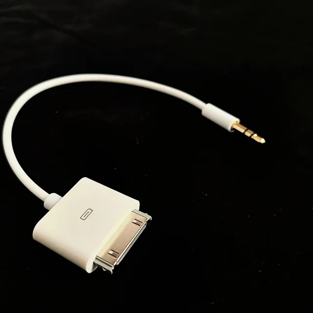 Wholesale Cable auxiliar de 3,5mm a 30 pines para iPhone, 4S, iPod, iPad,  Dock, adaptador de Audio auxiliar para coche From m.alibaba.com