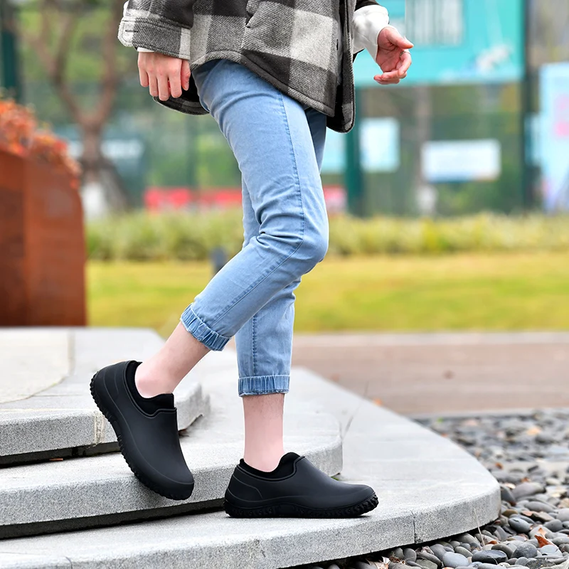 Outdoor Working Shoes Non-slip Waterproof Casual Shoes  Men Slip On Raining Shoes Resistant Clogs Women Sandals Size 36-49 4
