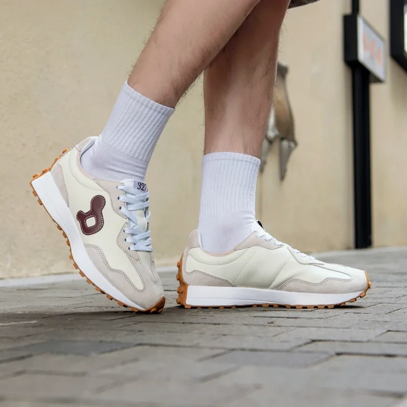 Trendy, Comfortable Running Shoes Best-Selling Soft-Soled Casual Sports Footwear