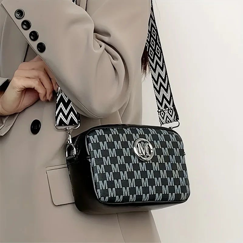 Elegant Women Shoulder Bag, Stylish Pu Leather Messenger Bag Design with 'M' Logo Badge,Phone Coin Purse, Perfect for Daily Use