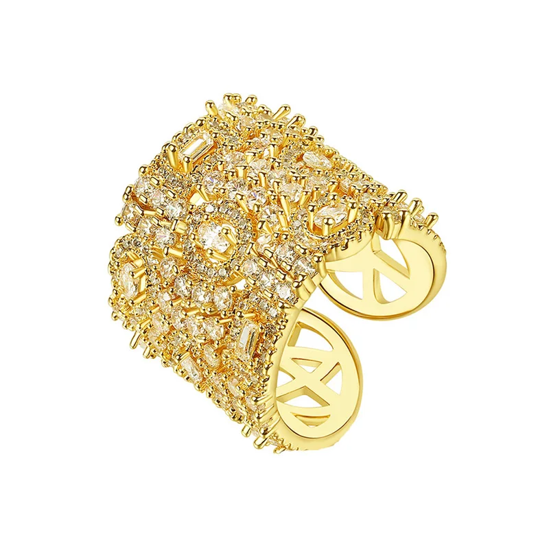 ゴールデンウィークラストSALE❕ ゴールド【 4mm×23mm 】18k Gold Flower Earring, 4 Gold Plated Brass Flower Stud