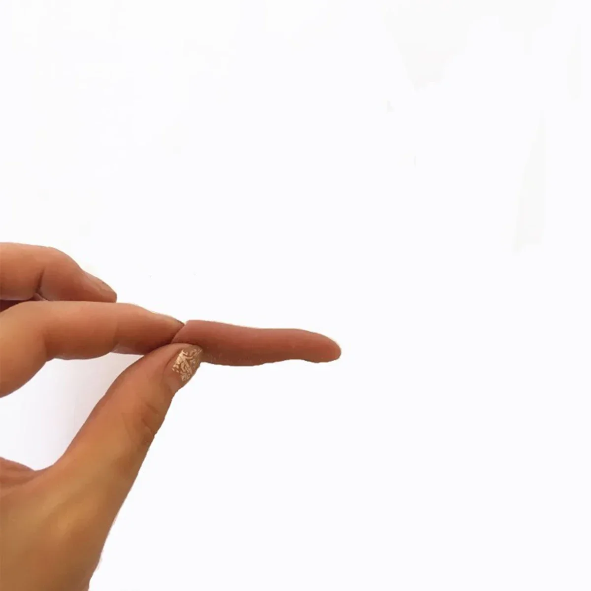 Steel Needle Tongue Piercing Magic Prop Magic Whole Person False Simulation Tongue Decompression Toy Halloween Prank Toys