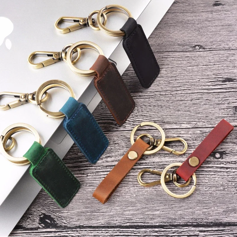 

Leather Keychain Handmade Personalized Key Fob Keychain with Belt Loop Clip Durable Engraved Key Chain for Car Motorcycle Home
