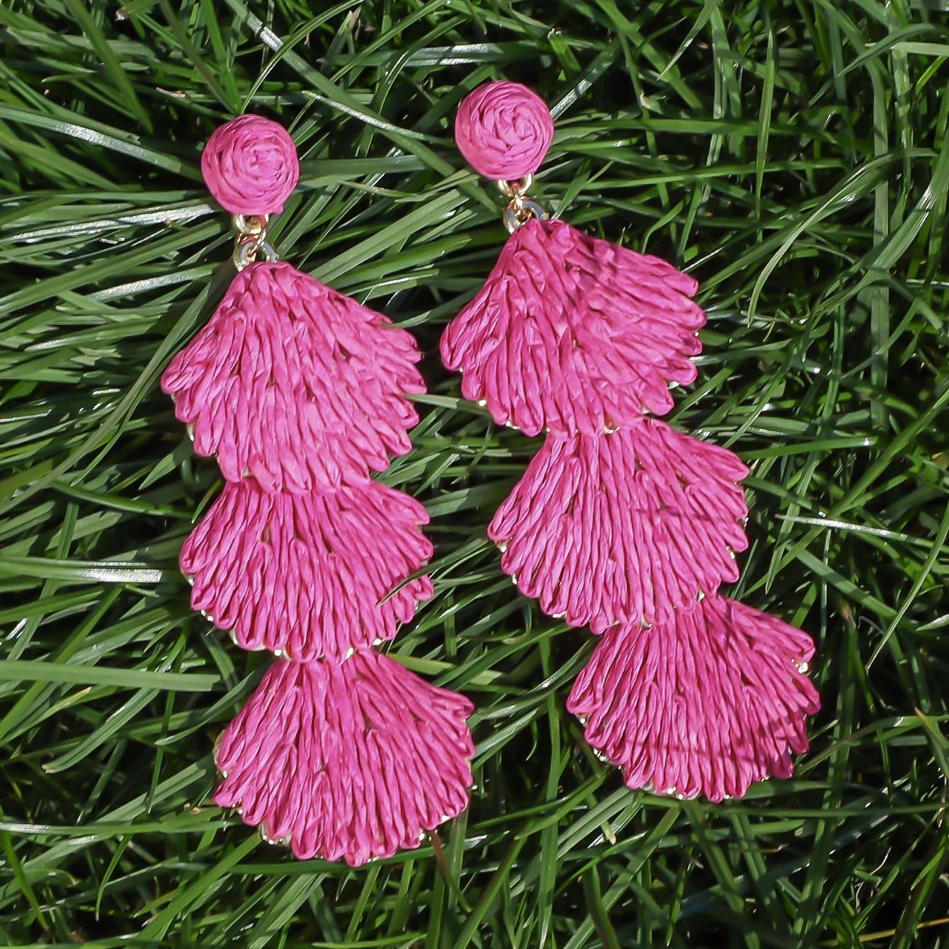 Trendy Handmade Raffia Shell Long Hanging Earrings for Women Girls Summer Beach Rattan Knit Drop Earrings Boho Jewelry Gifts