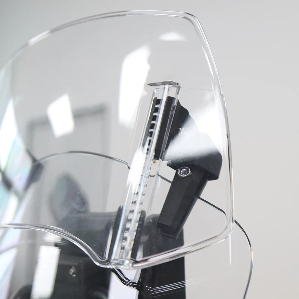 Sulankstomo spoilerio mechanizmas