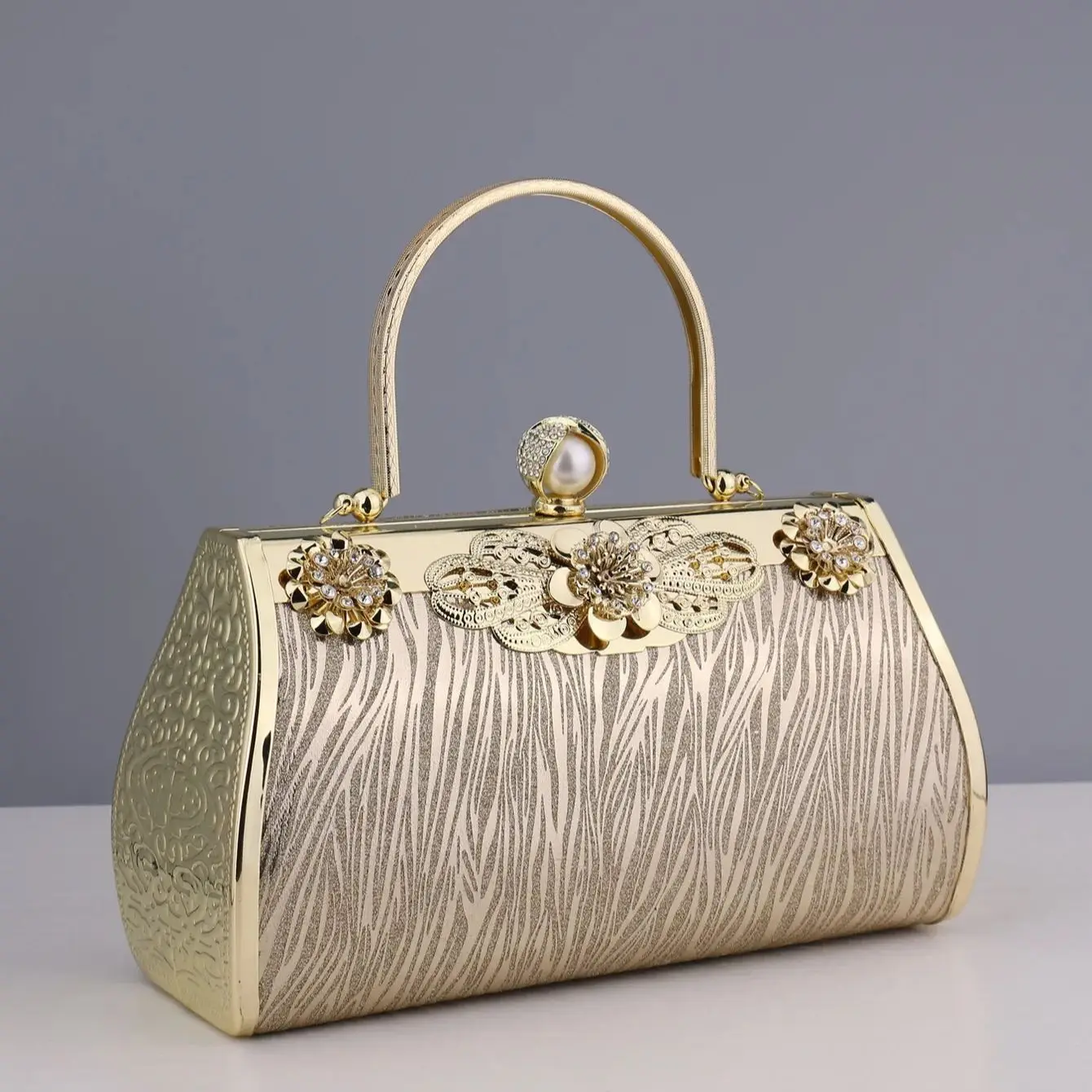 Pearl Metal Evening Clutch Handbags Purse for Wedding