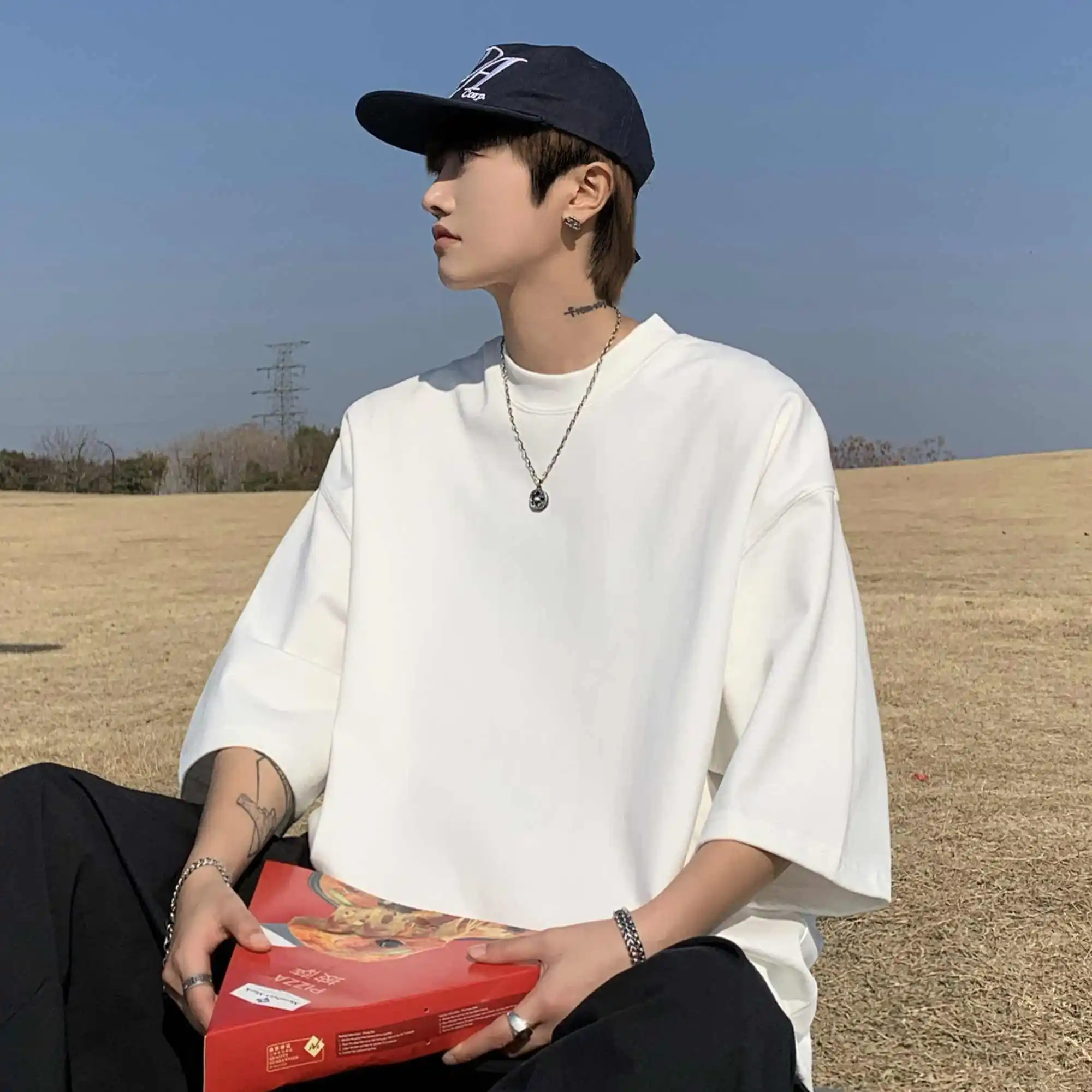 

Versatile Base Shirt for Men and Women Heavyweight Pure Cotton White Short Sleeved Loose Fitting T-shirt Large Top