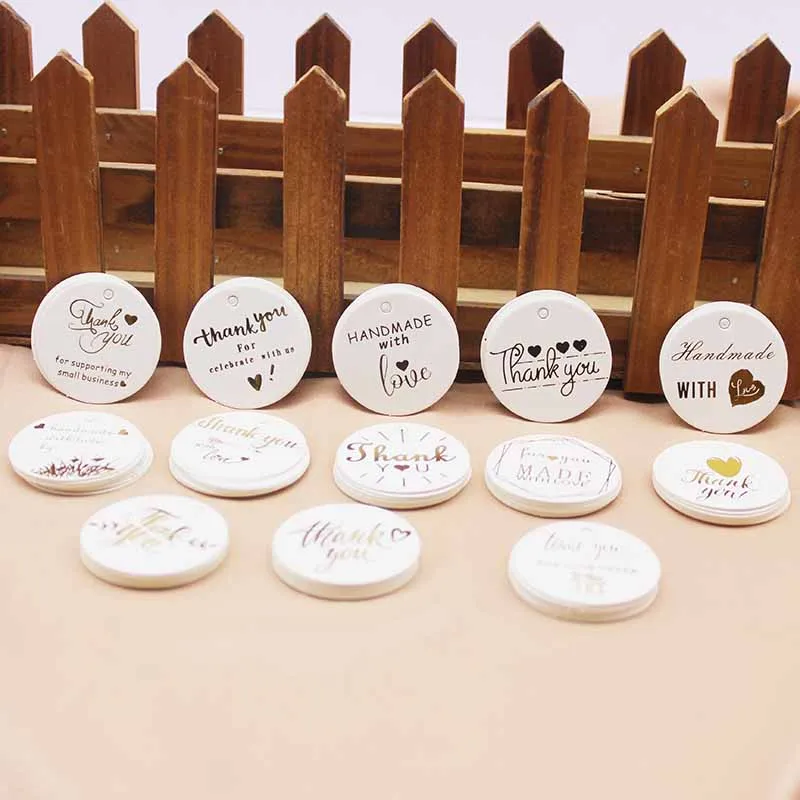 100pcs 새로운 4cm 직경 백서 금박 감사합니다 태그 사랑 선물 태그로 수제