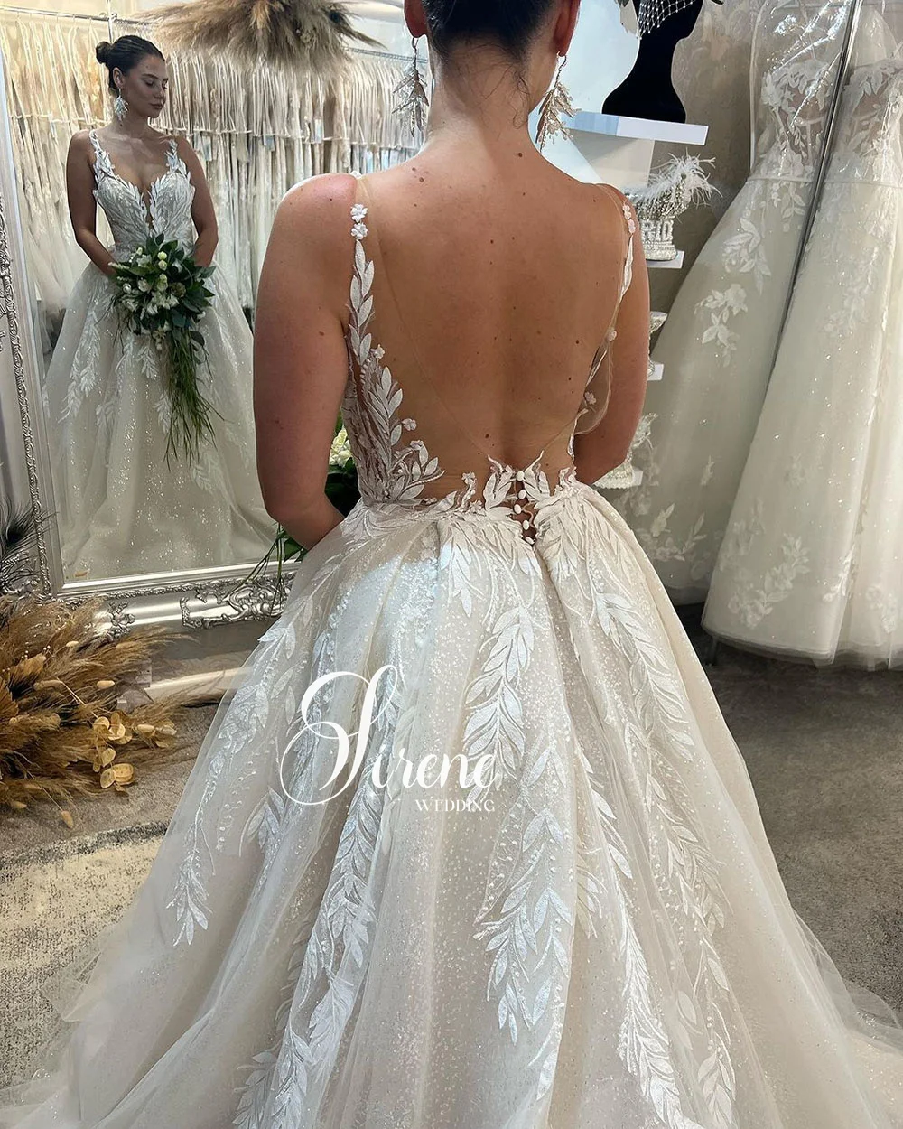 Рисунок 2 - Женское свадебное платье Sirene