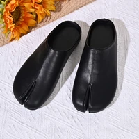 Nouveauté : Chaussures à bout fendu pour femme, style Ninja Tabi, en cuir, confortables, type mules, sabots et sandales 3
