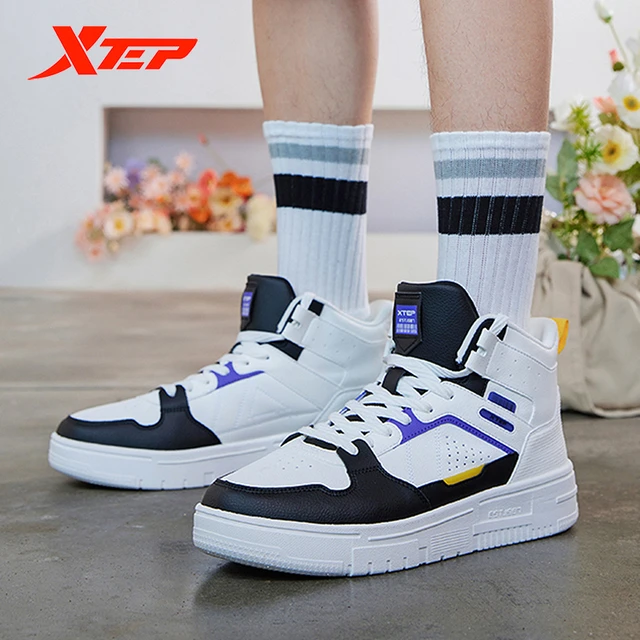 Xtep Skateboard Shoes : Buy Xtep Men Canvas White,black,dove Grey Textured Skateboarding  Shoes Online