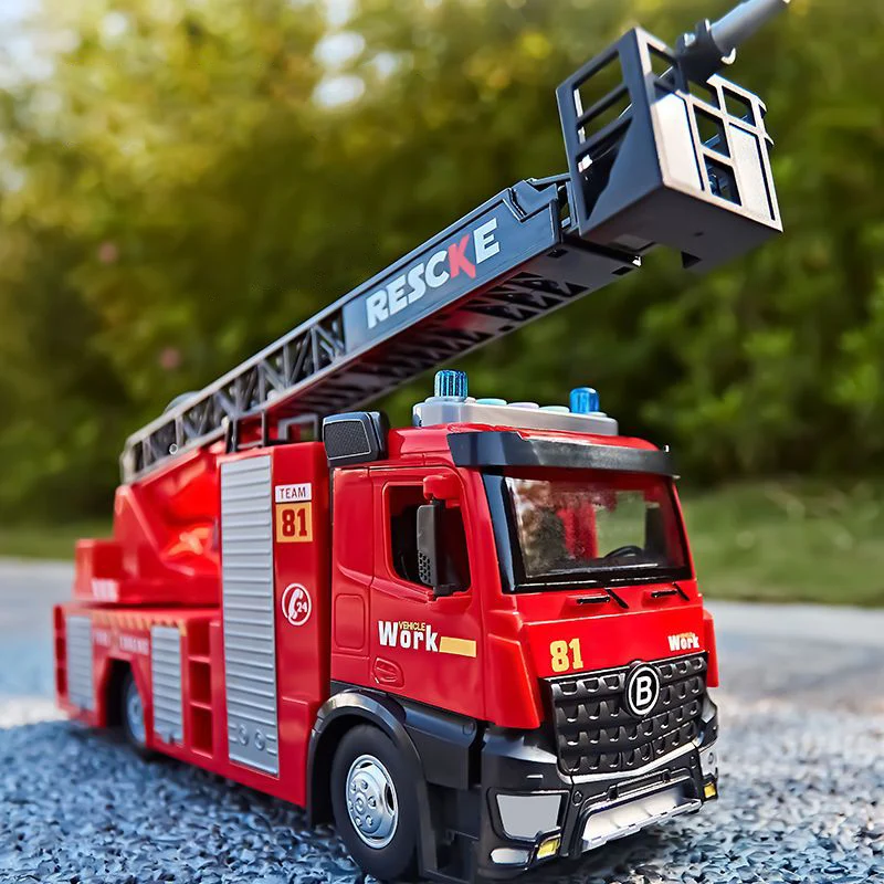 Large Simulation Fire Truck Toy Light Music Sprayable Ladder Water Tank Car City Rescue Vehicle Boy Child Toy Gift