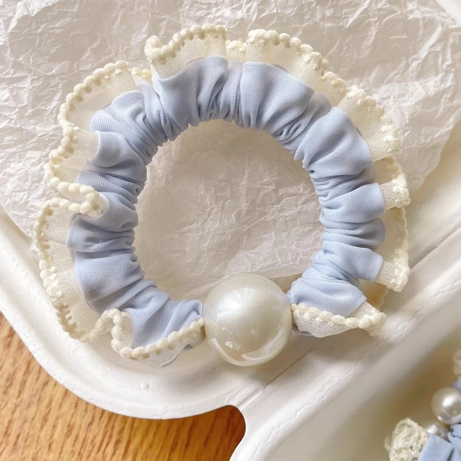 1PC Light Blue Pearl & Lace Hair Scrunchies Set, Ruffled Hair Ties, Stylish Hair Accessories for Women's Charming Looks