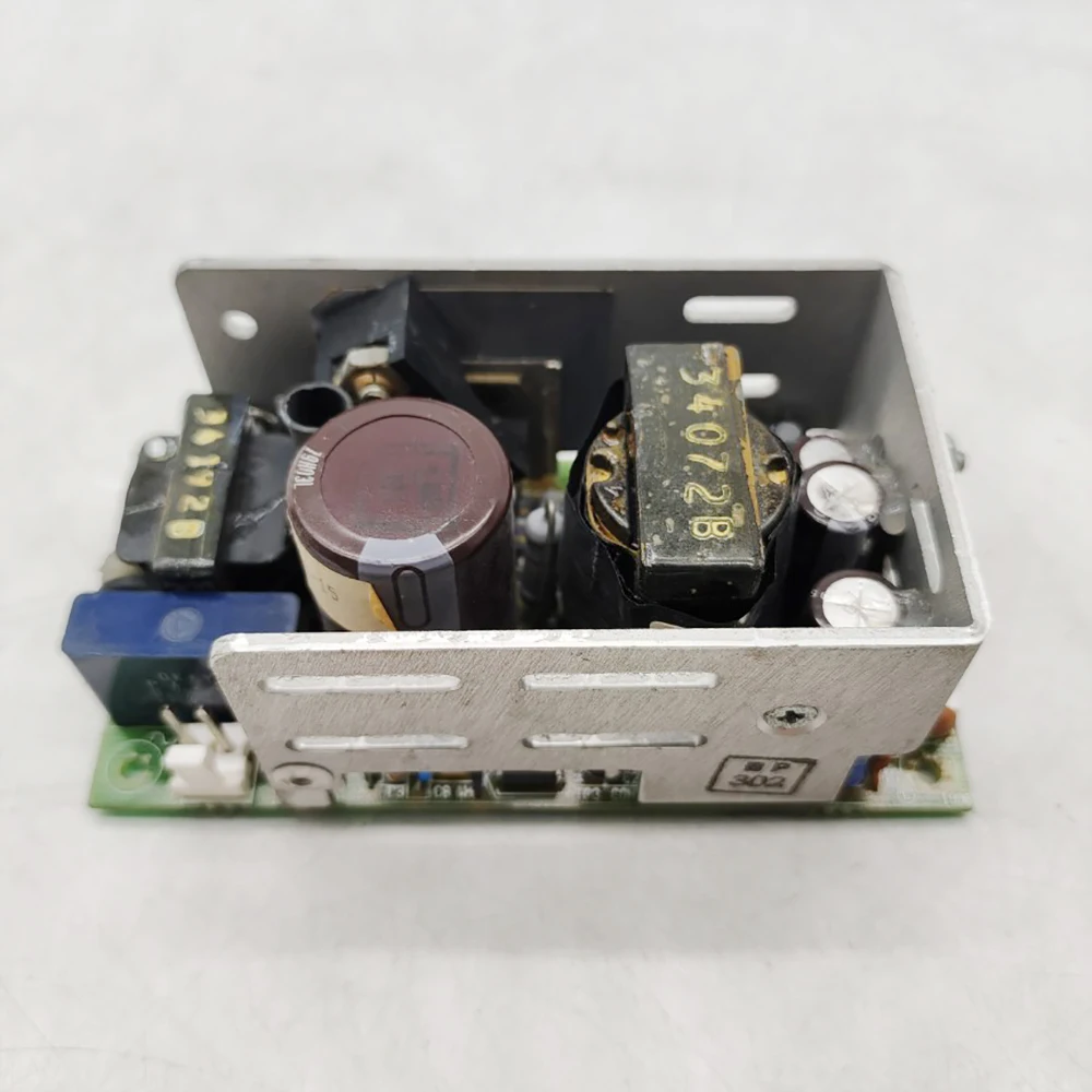 GPM41-15 Industrial Medical Equipment Power Supply 1.3A 50/60 HZ 3 GPM41-15 Industrial Medical Equipment Power Supply 1.3A 50/60 HZ
