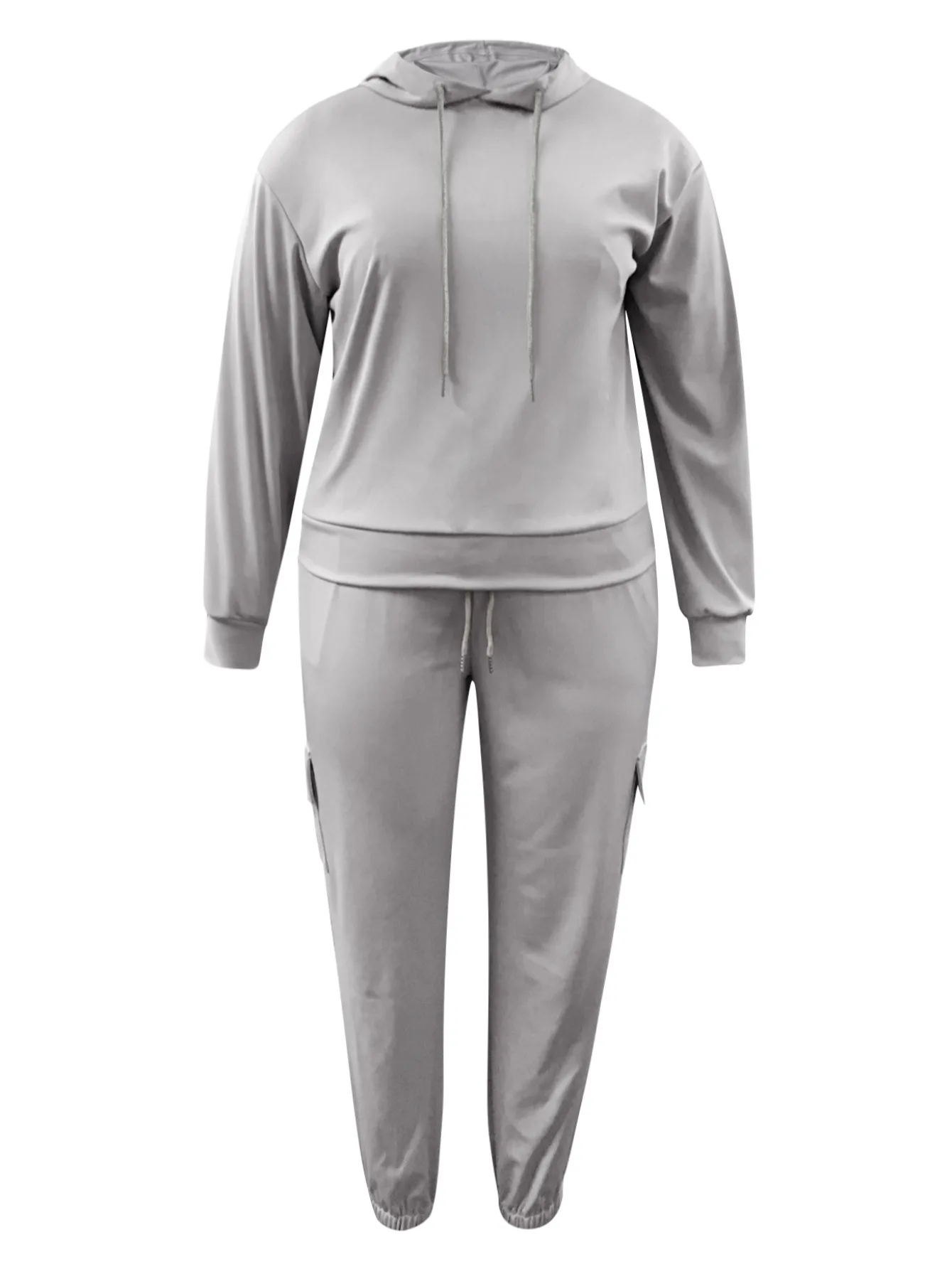 Рисунок 2 - Женский спортивный костюм из двух