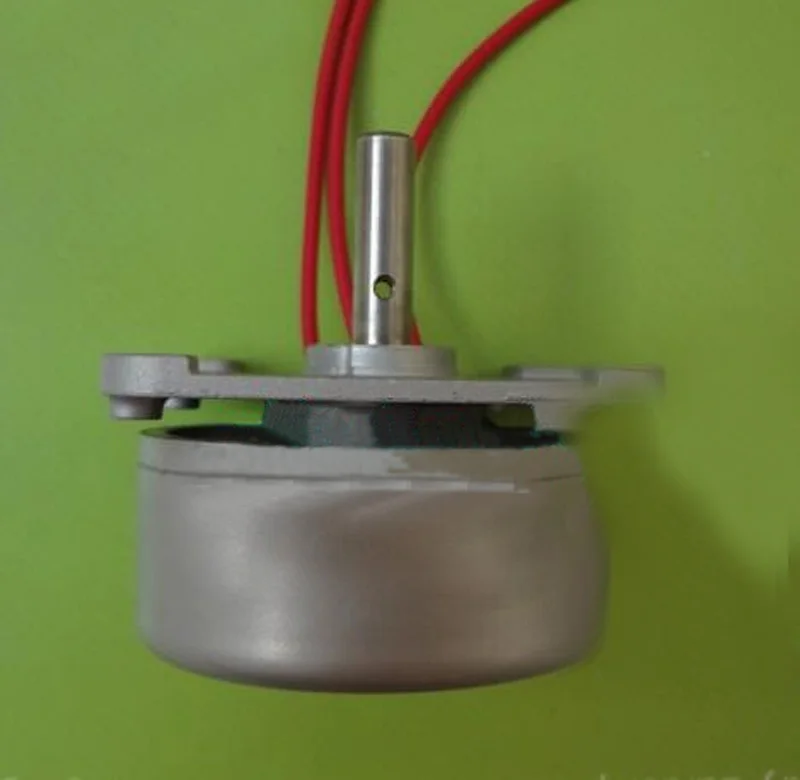 Homemade three-phase ac permanent magnet wind turbine low resistance hand generator