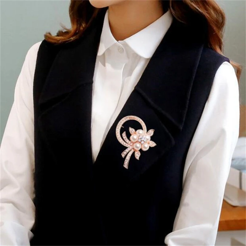 Women's Brooches Imitation Pearl Flower Rhinestone Double Layer Love Heart Pins