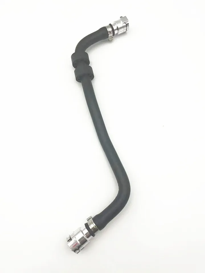 エクスパンション クーラント タンク 17137542986 適用: BMW E60 E61 E63 E64 525i 530i 550I 535i 650i AL-LL-2750 AL