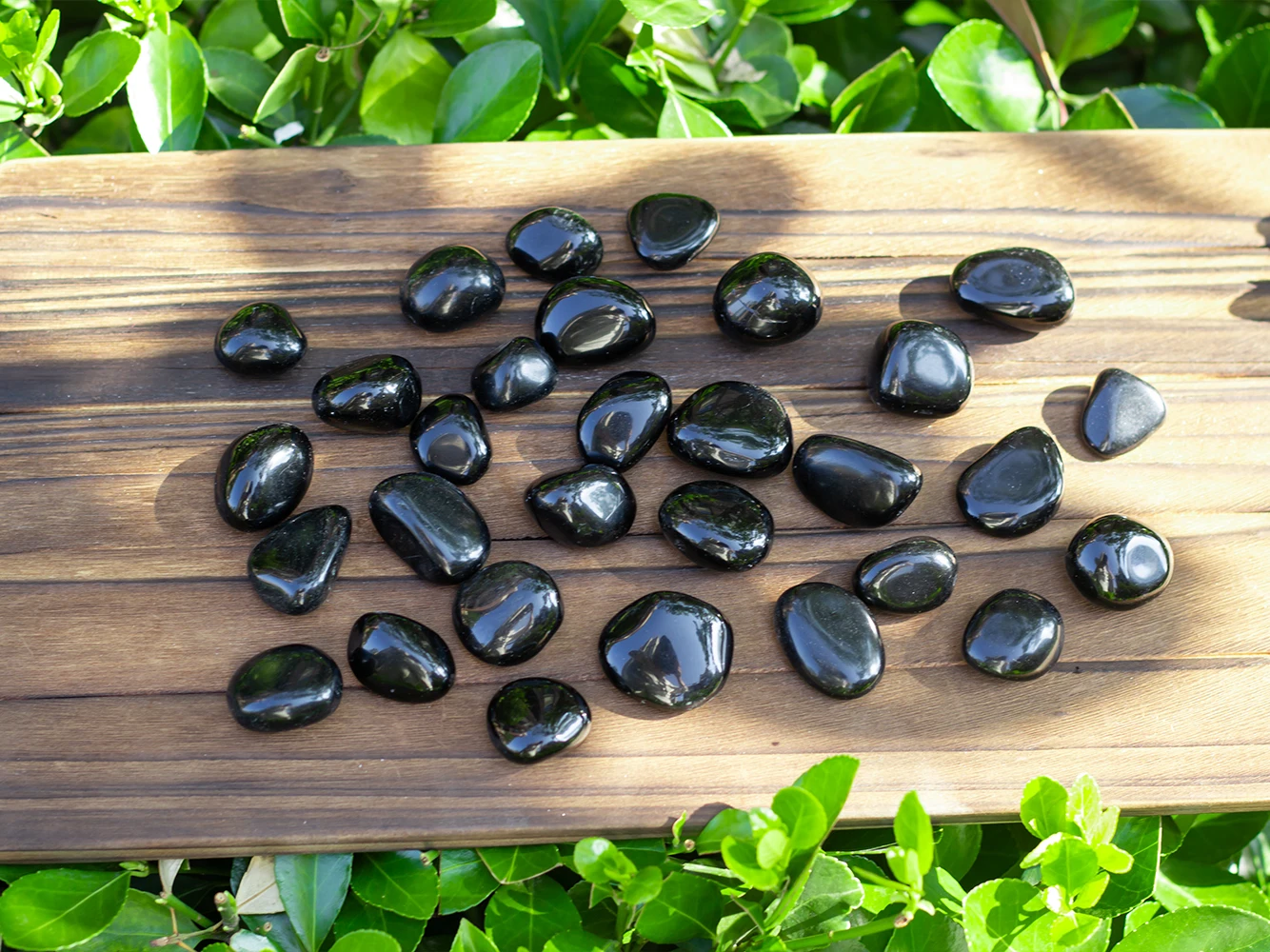 

Natural Crystal Obsidian Gravel Polished Healing Tumbled Gemstone Rolling Stone Reiki for Aquarium Decorate