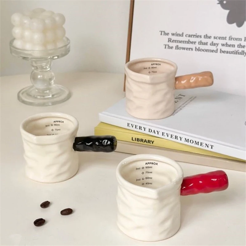 1개 3oz/90ml 우유 주전자 에스프레소 컵 세라믹 계량컵 눈금 표시된 정교한 세라믹 커피 계량컵 야외 식기