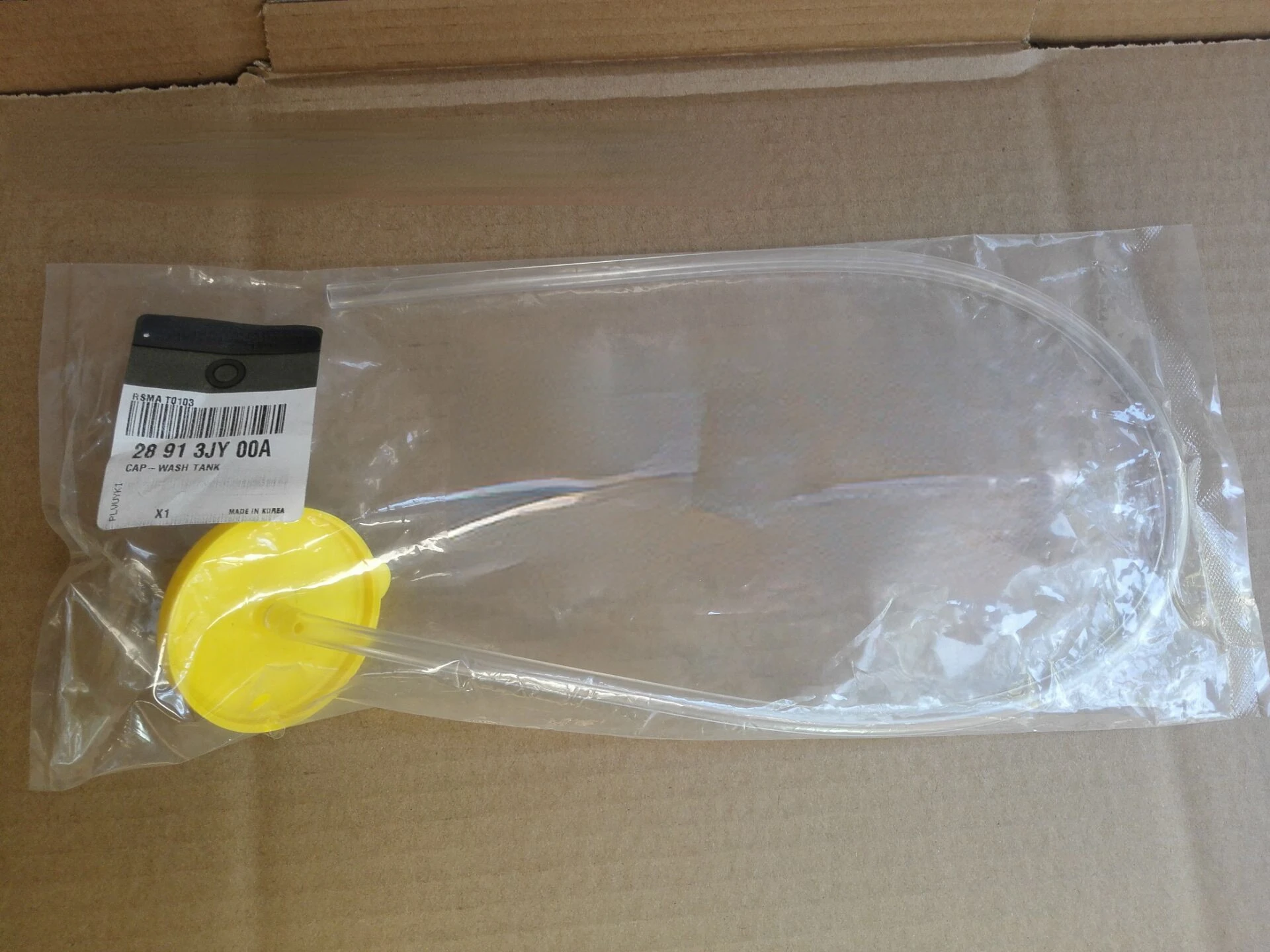 For Renault Koleos Original Car Windshield Wiper Washer Fluid Reservoir Tank Bottle Cap Cover