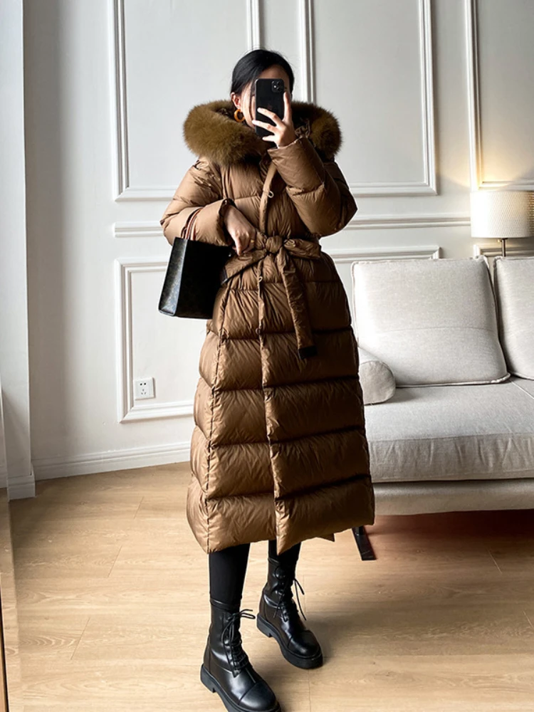 

2023 Winter New Down Coat Women's Mid length High end Fox Large Fur Collar Fashion Thickened Knee Over White Duck Down Coat