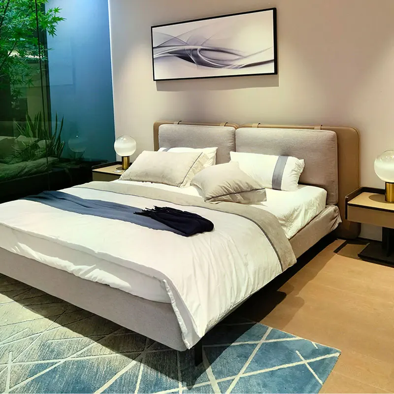 Modern minimalist fabric bed Italian minimalist light luxury master bedroom 1.5 meters 1.8 meters high-quality cotton and linen