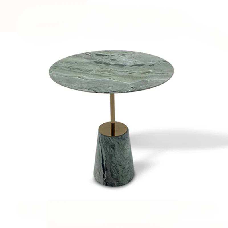 

How many living room and bedroom corners are there by the emerald marble in the cloud