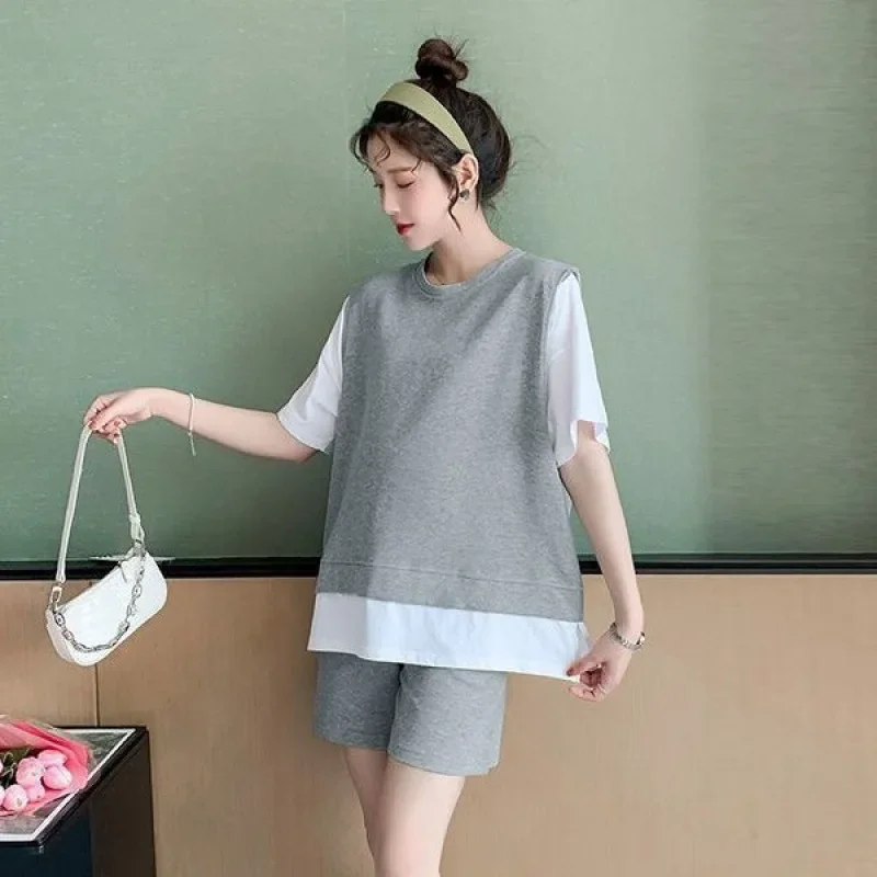 Maternity Summer Short Sleeve T-Shirt Sports Outfit Two-Piece Set Home Clothes Top Belly Support Shorts Set for Pregnant Women
