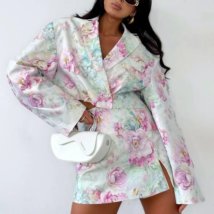 Printed Fashion 2 Piece-Set Skirt Female V-Neck Cropped Top And Mini Skirt Sets Commute Clothes Women's Contrast Outfits