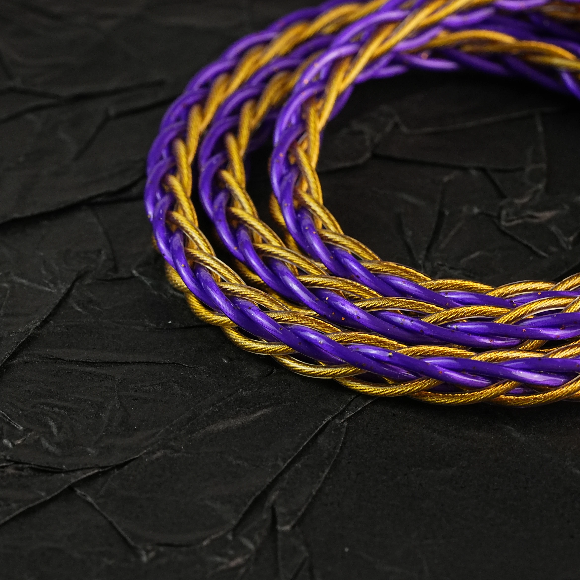 美品 XINHS 043 2Pin to 4.4mmプラグケーブル 美品 XINHS 043 2Pin to 4.4mmプラグケーブル 美品 XINHS 043 2Pin to