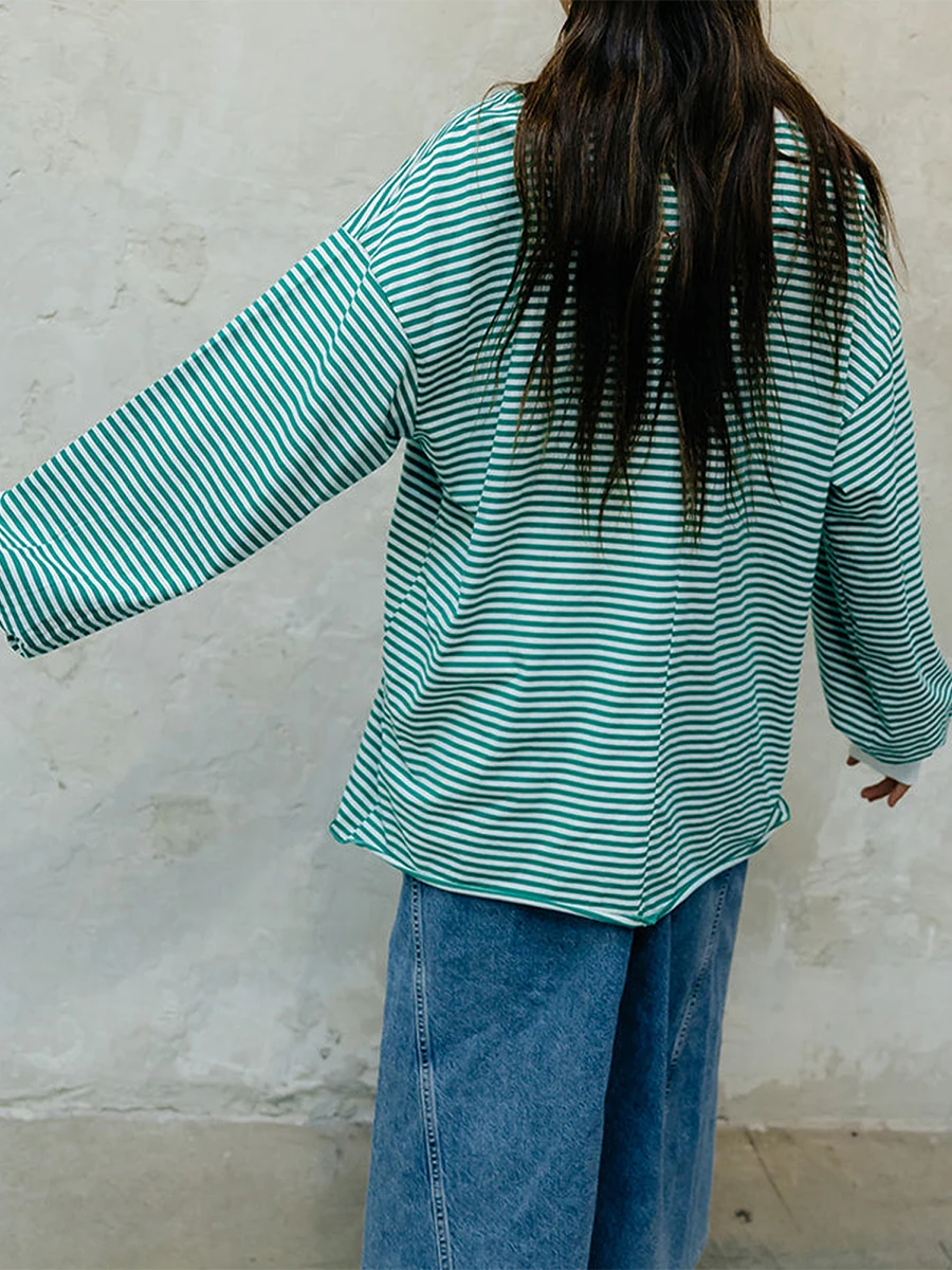 Women s Casual Loose Fit Long Sleeve O Neck Graphic Print Striped Tunic Top for Spring and Autumn Wear