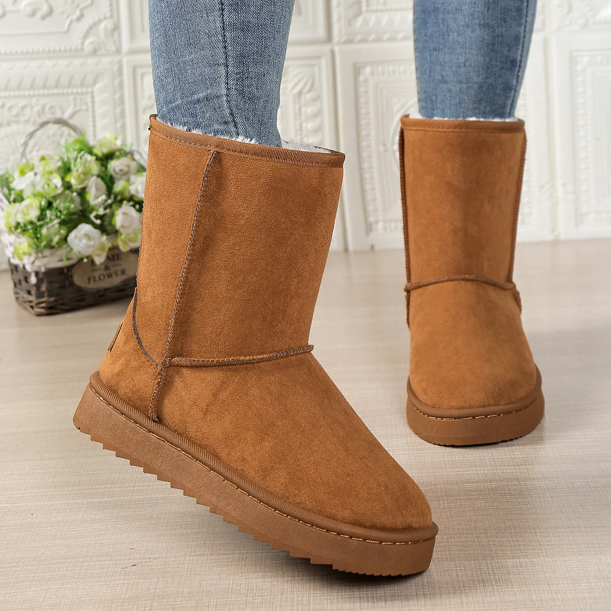 Waterproof Platform Snow Boots Women Plus Size 36-42 Non Slip Mid Calf Boots Woman Comfort Warm Long Plush Winter Booties Mujer