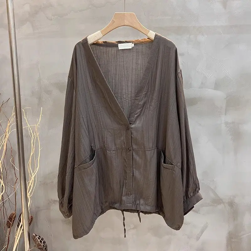 

Солнцезащитная одежда для женщин 2023 однотонный Свободный Топ большого размера с V-образным вырезом и длинным рукавом Универсальный Повседневный Кардиган тонкая куртка Z1805