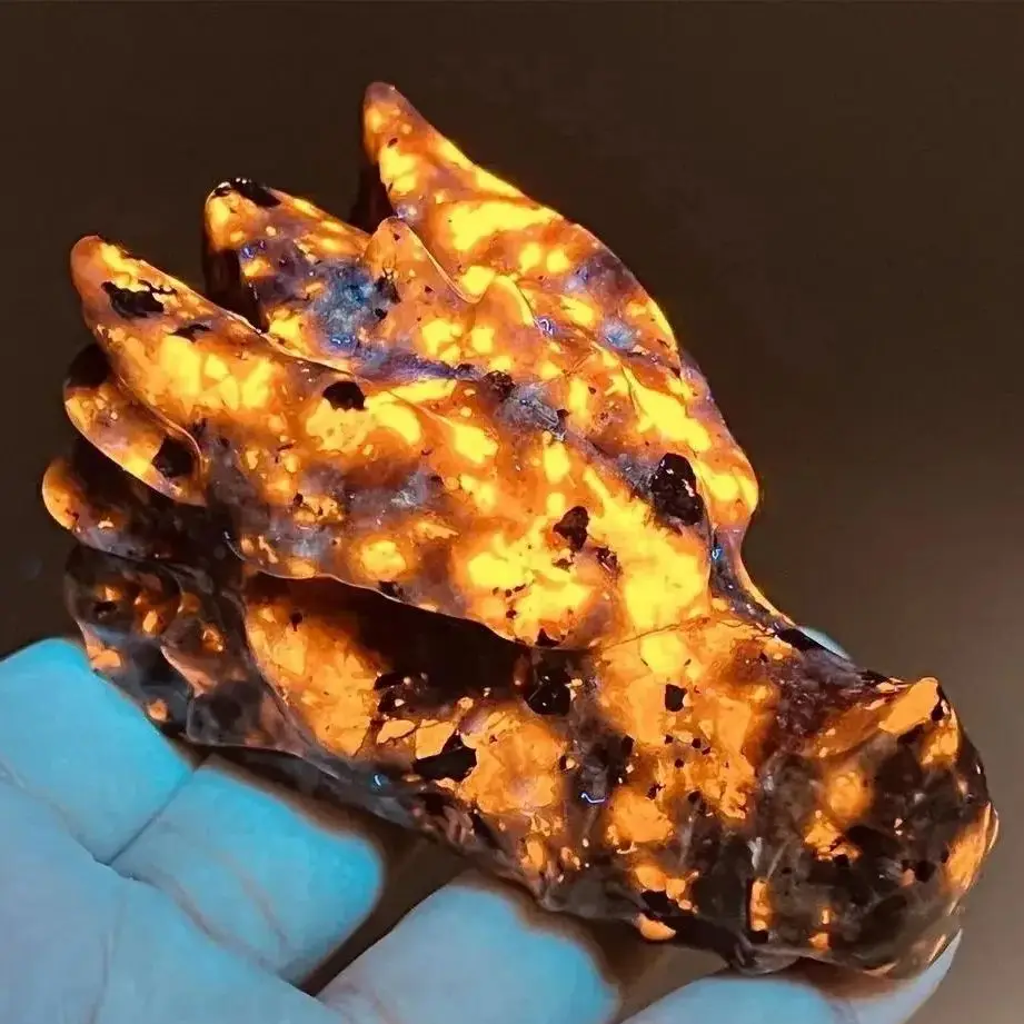 CZAOINCU Cristal Naturel Brut 3" Naturel Yooperlite Dragon Crâne