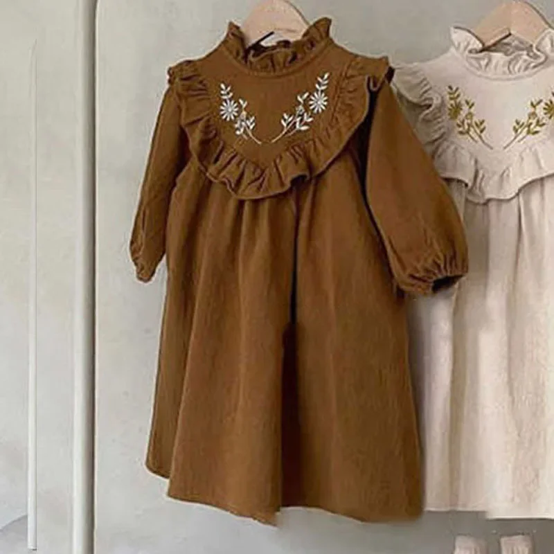 7342 Ins neonate abiti madre e figlia abiti a maniche lunghe ricamo abito floreale vestiti per bambini abbinamento familiare - immagine 5