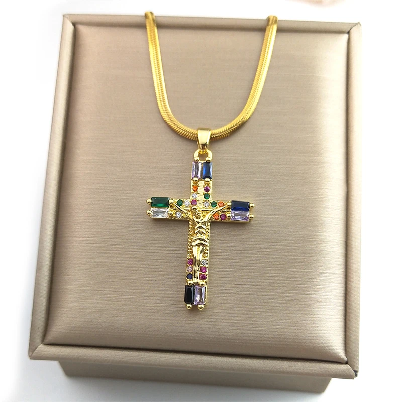 Collana Croce Zirconi Placcata Oro – Unisex – Artigianale, Moda Versatile - 4