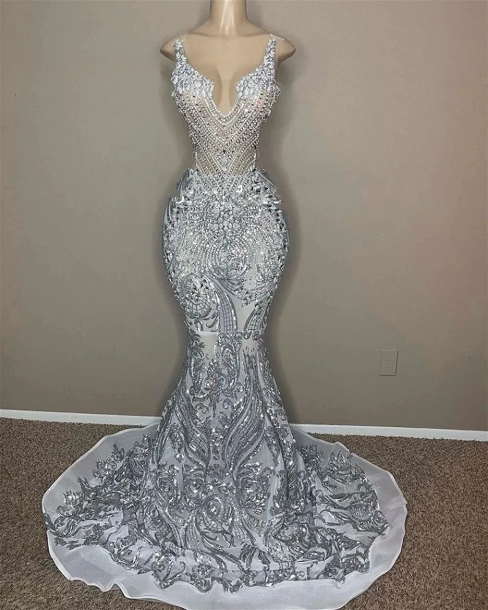 

Silver Sheer Lace Diamond Long Prom Dresses For Black Girls Birthday Party Dresses African Mermaid Evening Gown Robe De