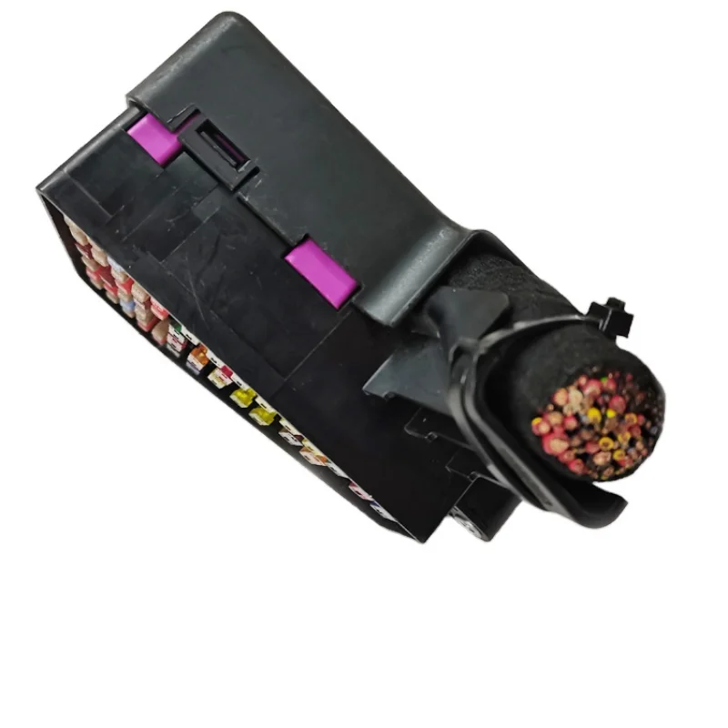 

Hot Sale Car Spare Parts Auto Fuse Holder For VW 6Q0941828B