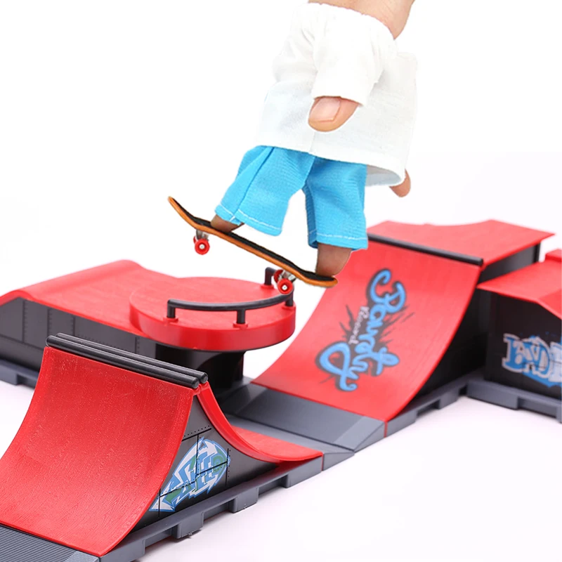 6in1 スケートパークセット DIY Finger Skatepark 6-in-1 Set Professional Tech Practice