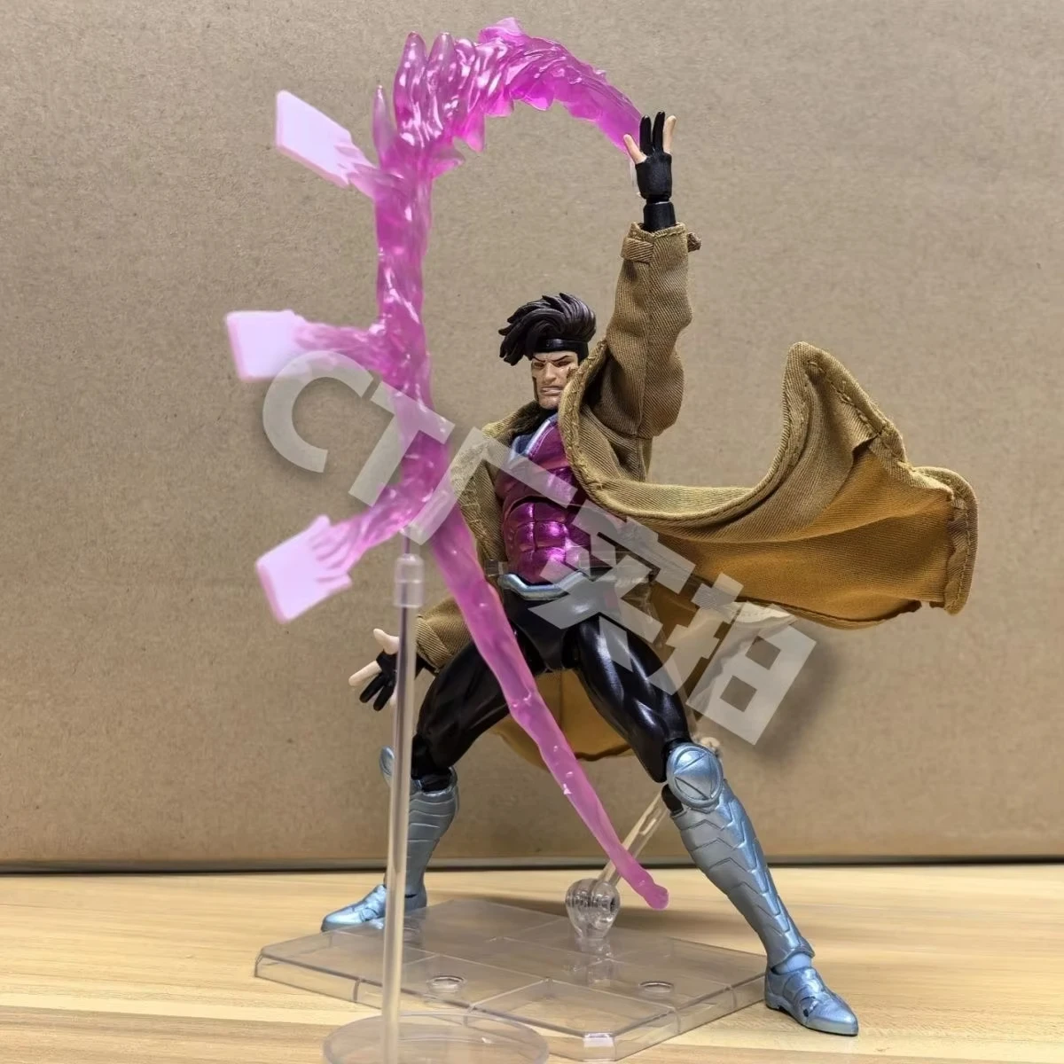 MAFEX131 GAMBIT ガンビット フィギュア (Comic Ver.) In Stock CT Toys MAFEX No.131 X-Men Gambit Comic Ver. Action
