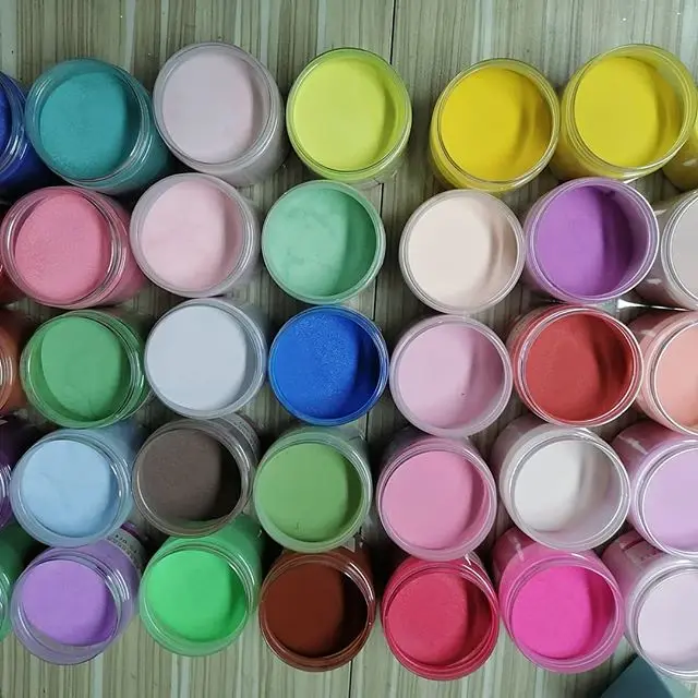 acrílico colorido mergulhando em pó para diy