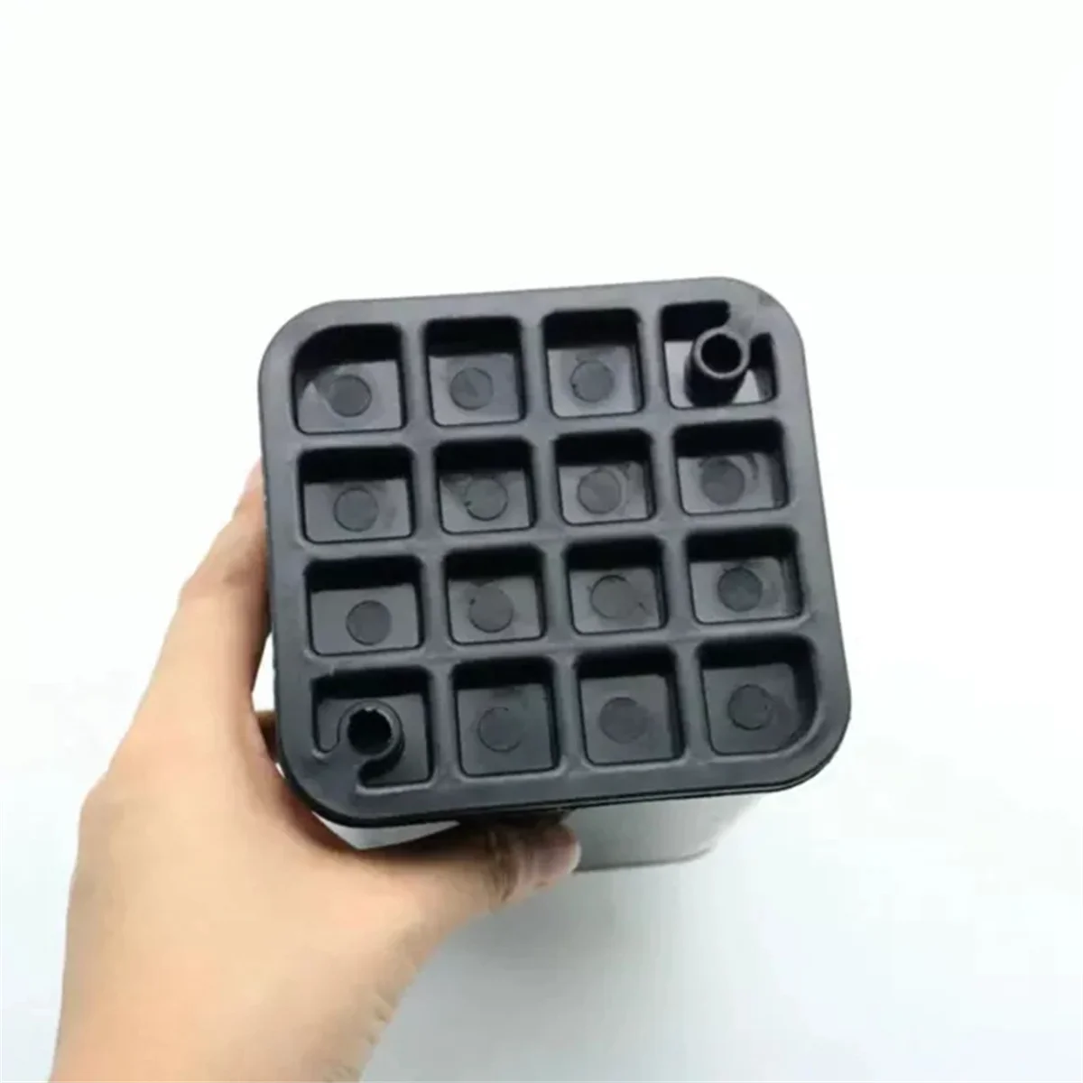 Car Activated Carbon Filter Fuel Tank Fuel Vapor Filter Toyota Land Cruiser Prado Lexus GX400 GX460 77704-63010