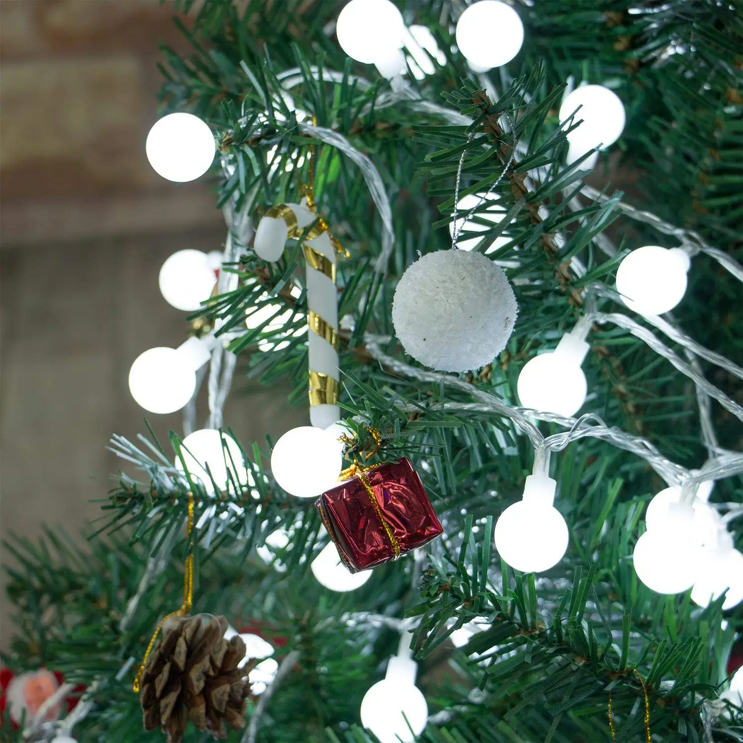 thumbnail image 1 of Guirnaldas de luces navideñas con forma de estrella y copo de nieve de 10 m, 20 m y 30 m para exteriores, para decoración de habitaciones, bodas, fiestas y Año Nuevo, 1 of 5