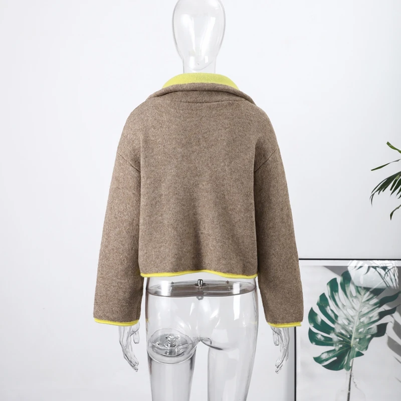 سترة صوفية متباينة غير رسمية للنساء بياقة واقفة وجيوب وسحاب وأكمام طويلة معطف نسائي لخريف وشتاء 2025 جديد للسيدات في ملابس خارجية