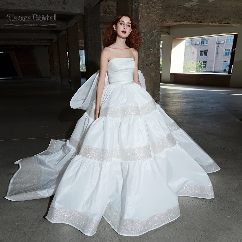 A-line Jewel Neck Organza Princess White Wedding Dress | Robe De Mariee